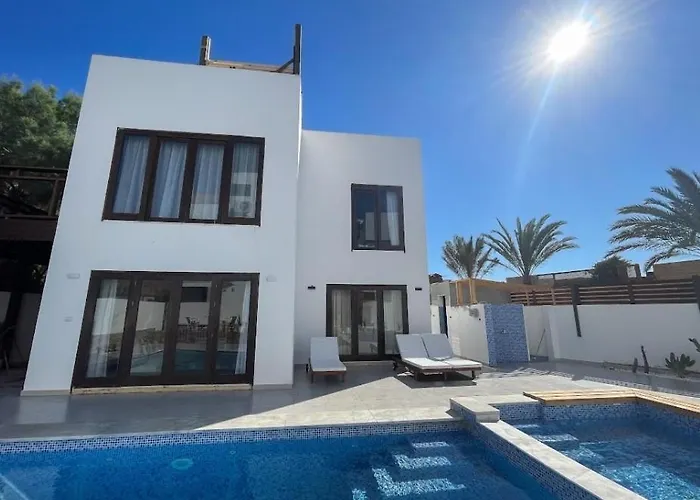 Villa Blanca